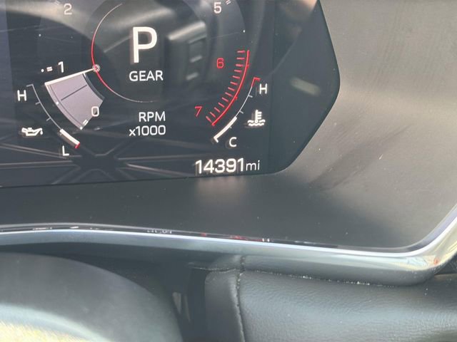 Used 2025 GMC Canyon Elevation RWD image 11
