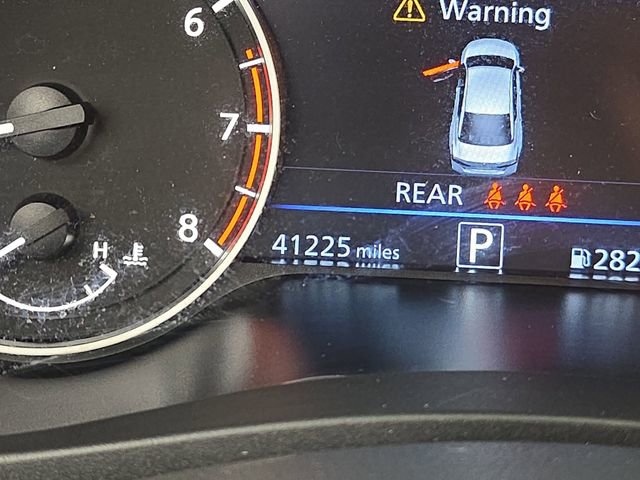 Used 2024 Nissan Altima 2.5 SV image 24