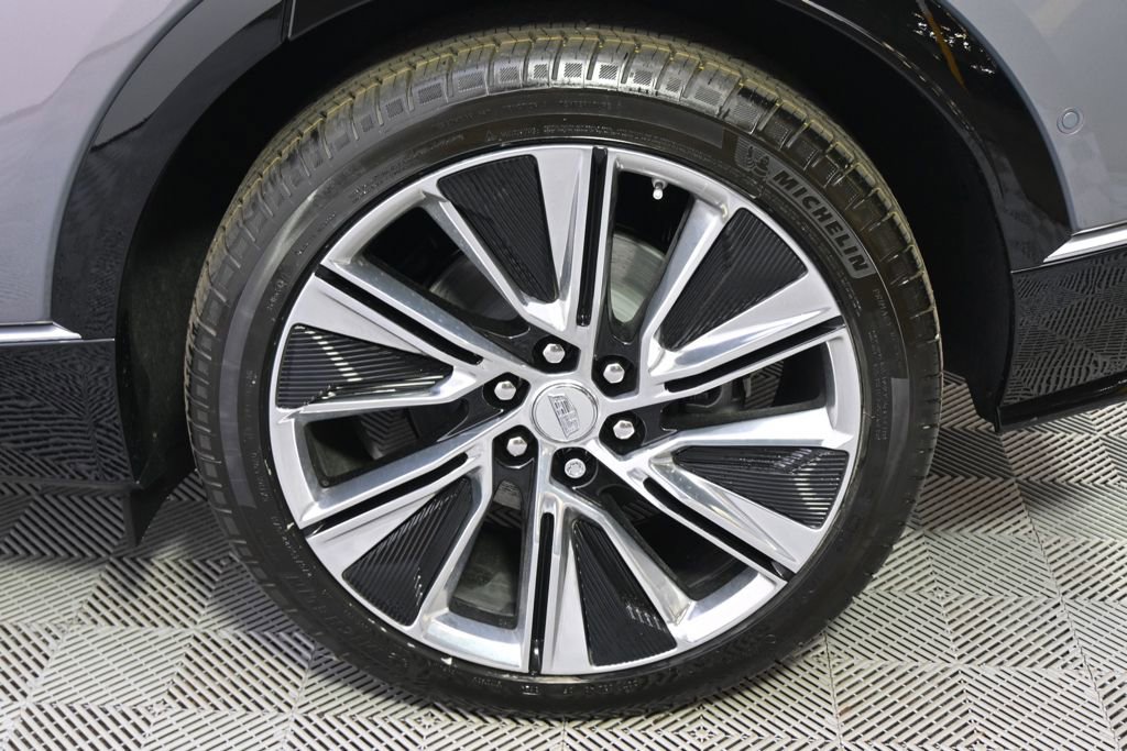 New 2025 Cadillac Lyriq Luxury w/ Nappa Leather Package image 20