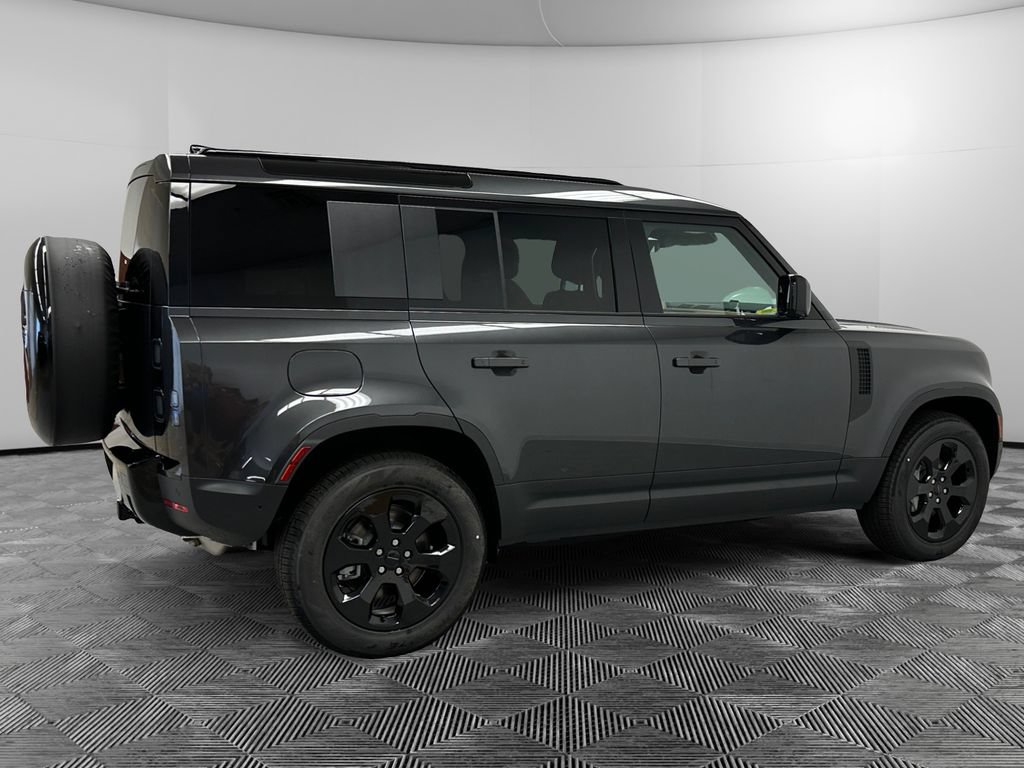 New 2026 Land Rover Defender 110 S AWD/4WD image 6