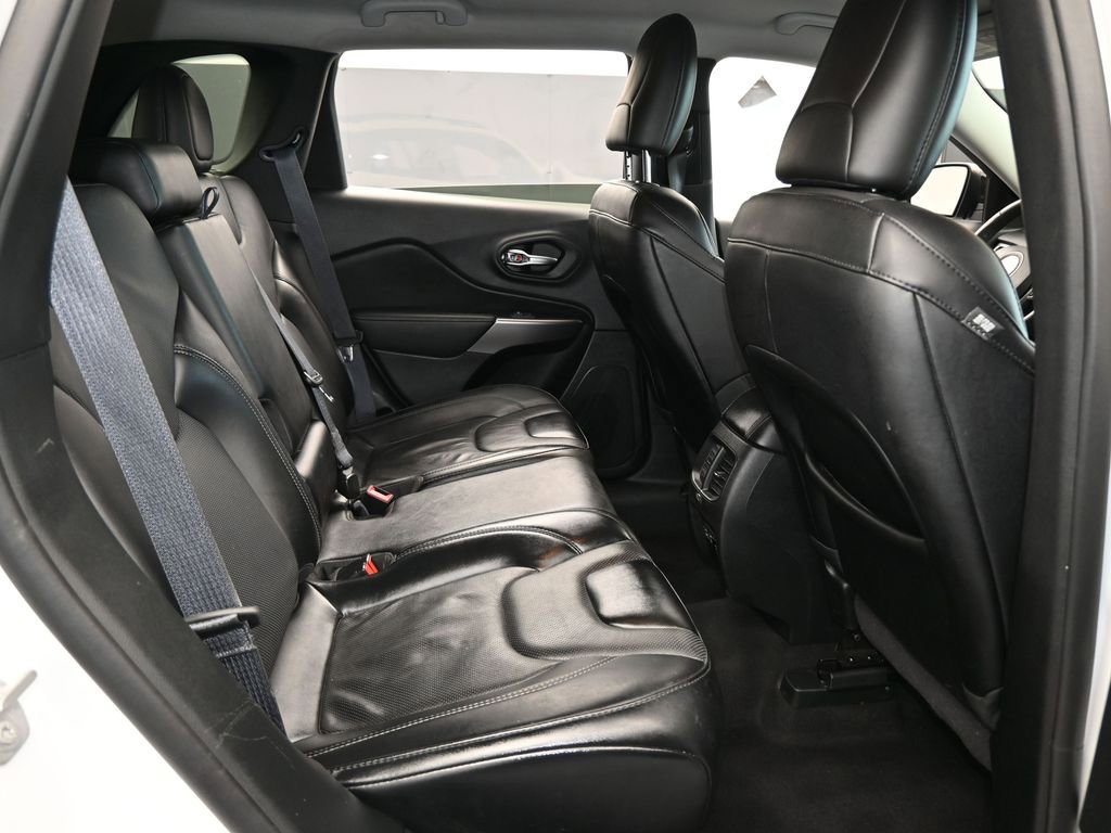 Used 2022 Jeep Cherokee Latitude Lux image 42