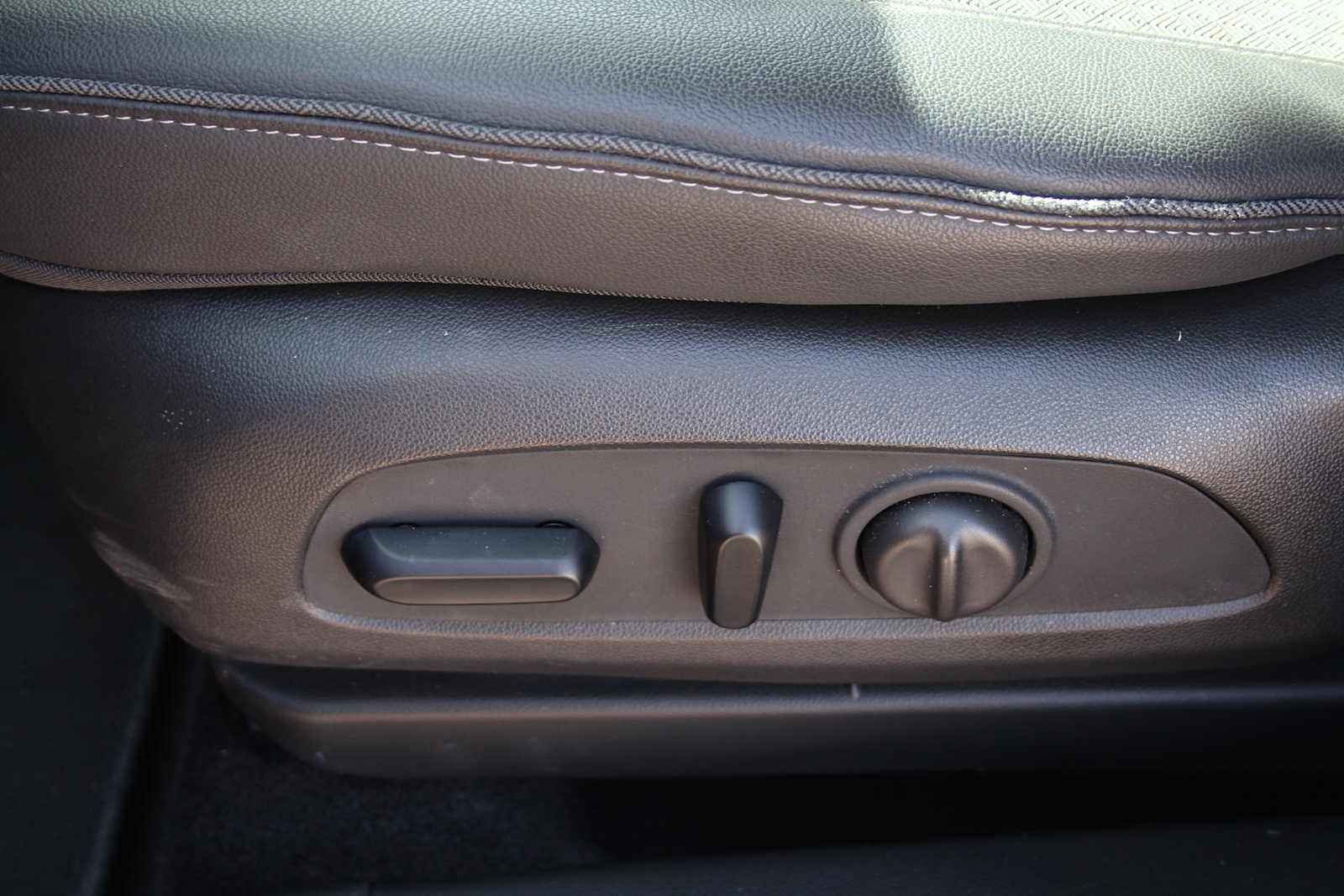 Used 2024 Buick Encore GX Preferred w/ Comfort Package image 37