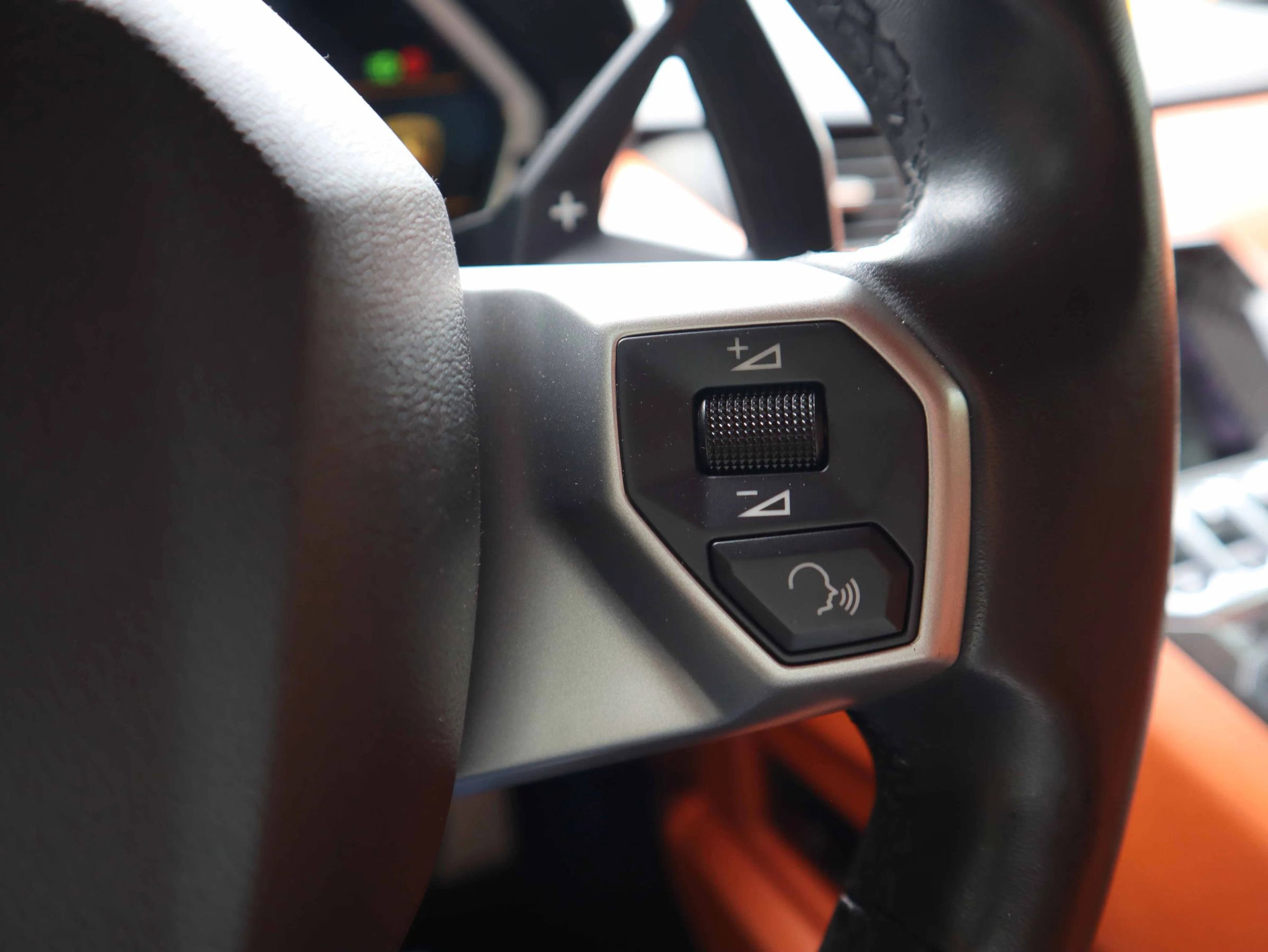 Used 2017 Lamborghini Aventador LP 700-4 image 9