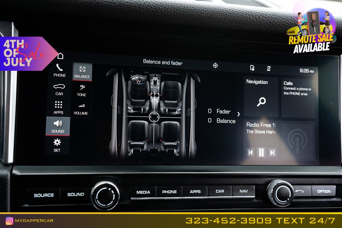 Used 2019 Porsche Macan w/ Driver Memory Package AWD/4WD image 37