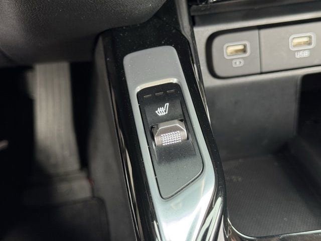 Used 2023 Kia Sorento SX AWD/4WD image 22