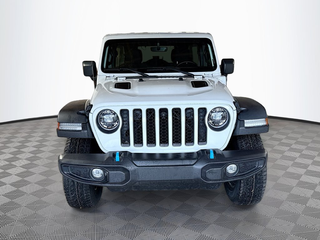 Used 2022 Jeep Wrangler Unlimited Rubicon 4xe AWD/4WD image 2