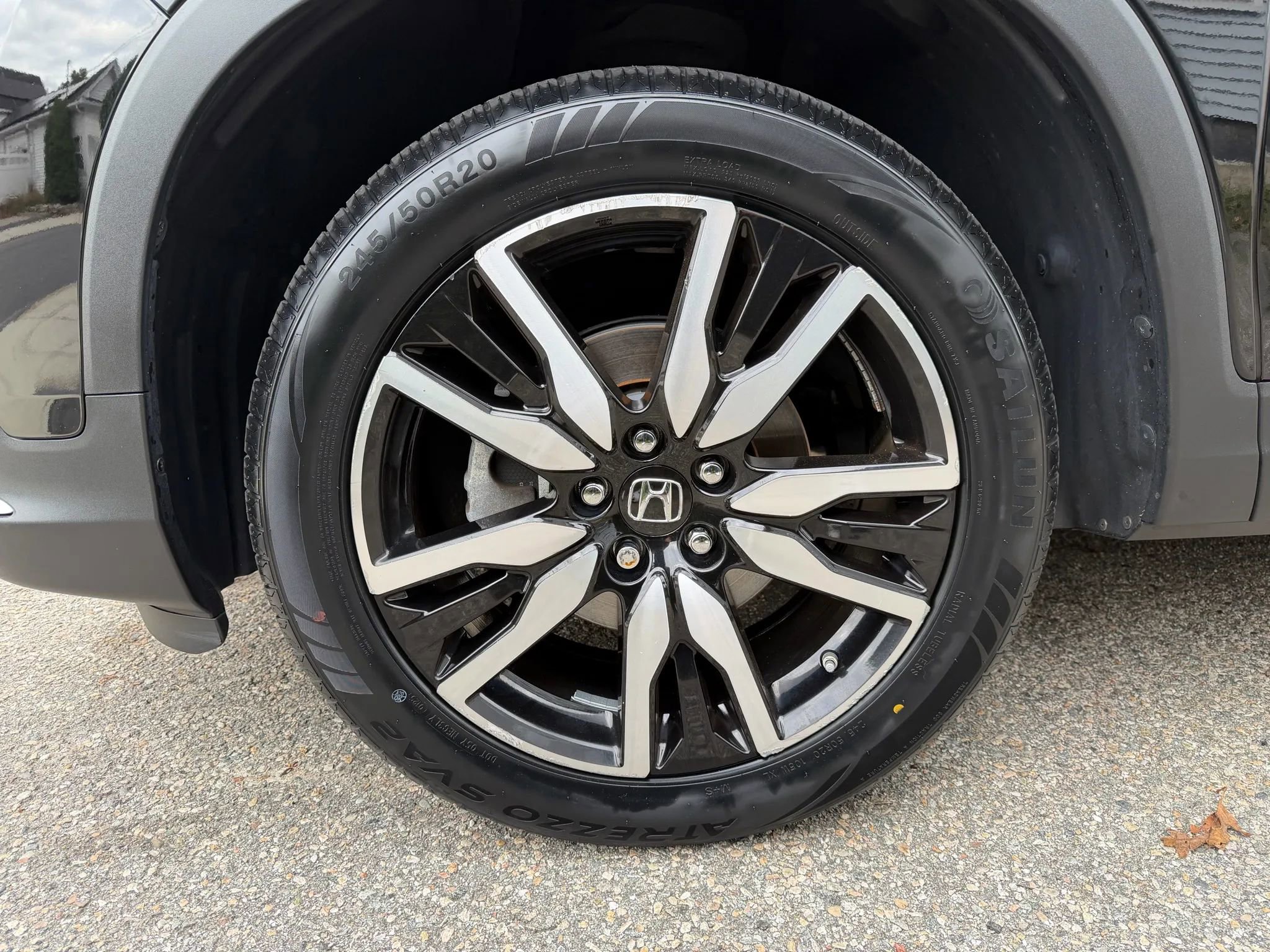 Used 2020 Honda Pilot Touring image 8