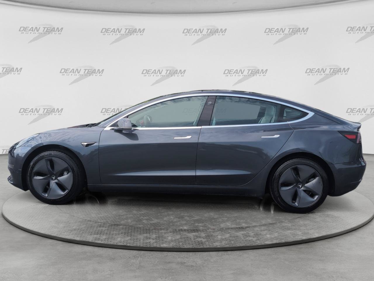 Used 2019 Tesla Model 3 Long Range RWD image 8