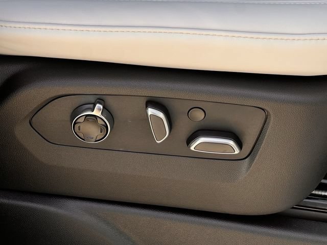 New 2026 Cadillac Escalade ESV Platinum Luxury w/ LPO, Radiant Package AWD/4WD image 24