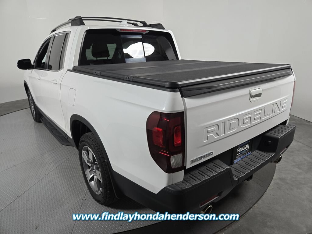 Certified 2024 Honda Ridgeline RTL image 4