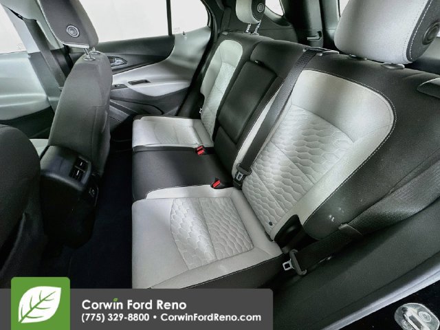 Used 2020 Chevrolet Equinox LS FWD image 25