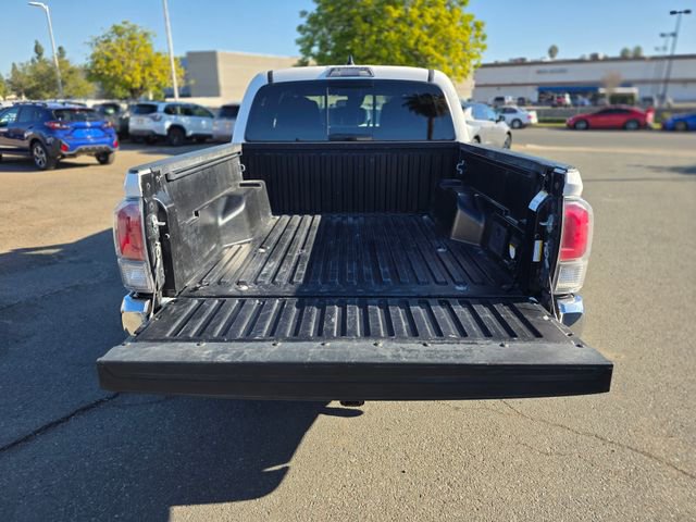 Used 2023 Toyota Tacoma TRD Off-Road image 13