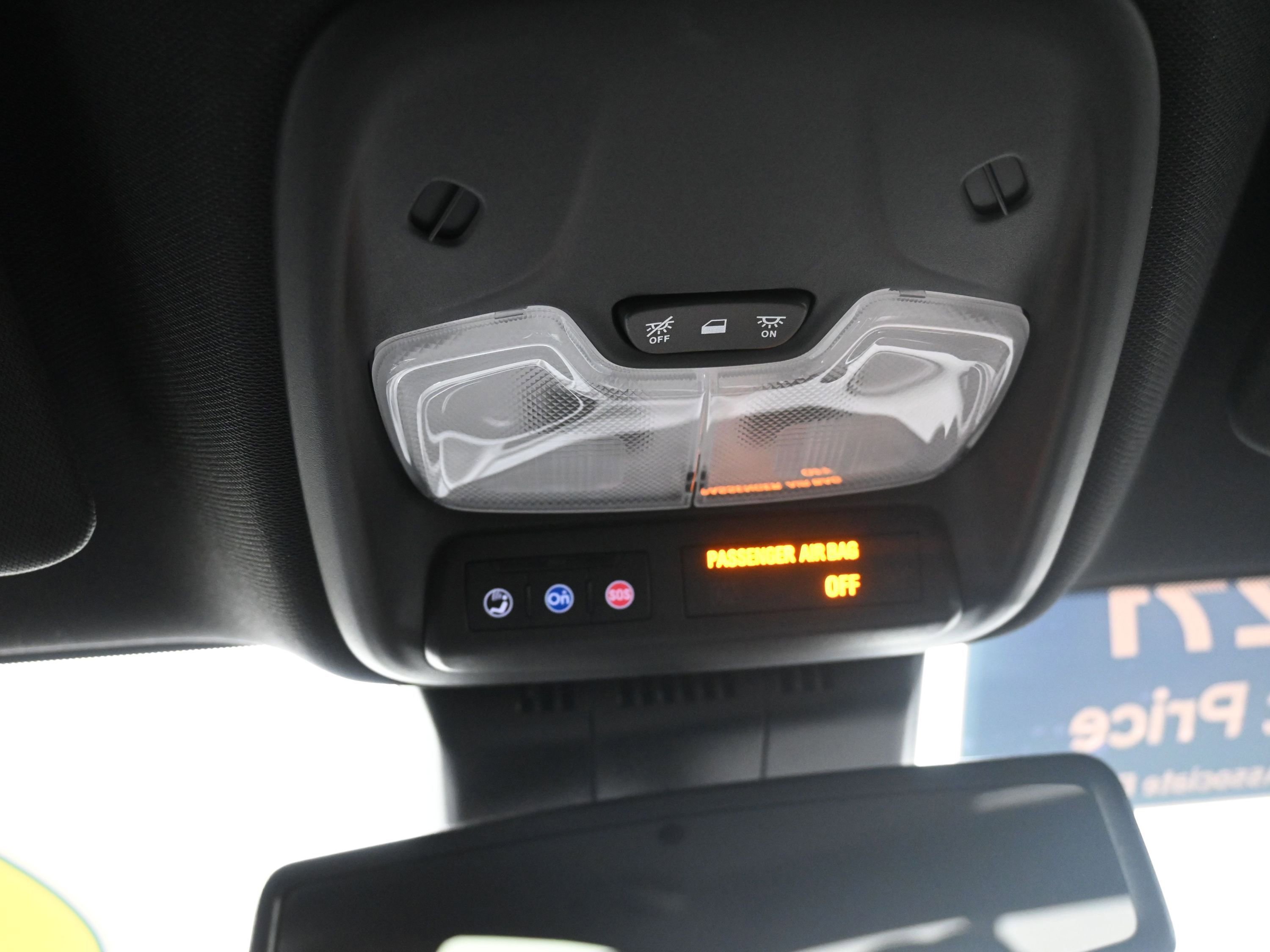 Used 2024 Chevrolet Colorado Z71 w/ Z71 Convenience Package 2 image 44