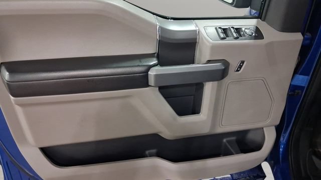 Used 2017 Ford F150 XLT w/ Equipment Group 302A Luxury AWD/4WD image 24