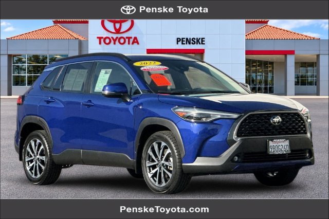 Certified 2022 Toyota Corolla Cross XLE w/ Black Badges Package (TMS)