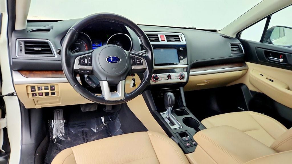 Used 2015 Subaru Outback 2.5i Limited w/ Popular Package #4 AWD/4WD image 12