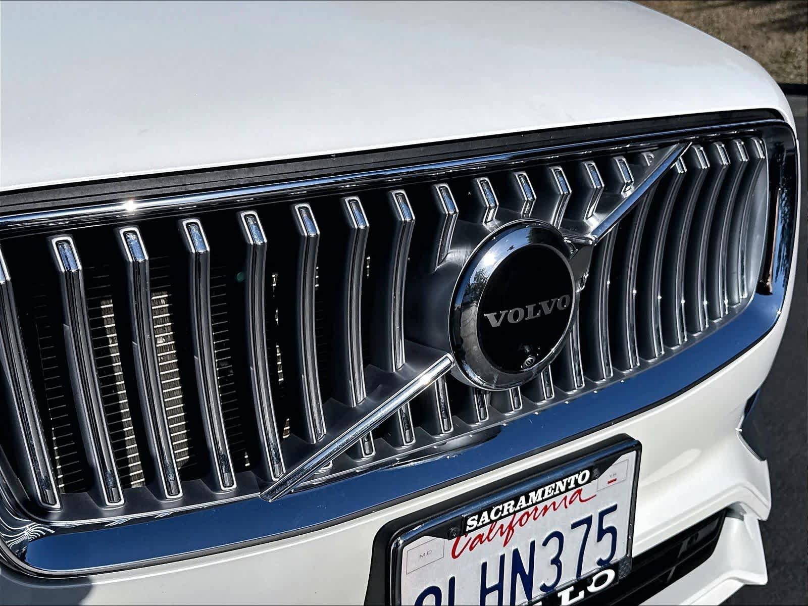 Used 2024 Volvo XC90 T8 Ultimate w/ Protection Package Premier AWD/4WD image 34