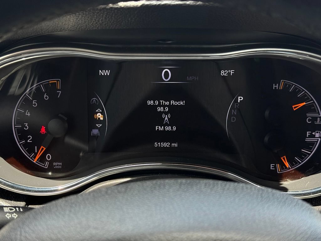 Used 2018 Jeep Grand Cherokee Laredo RWD image 33