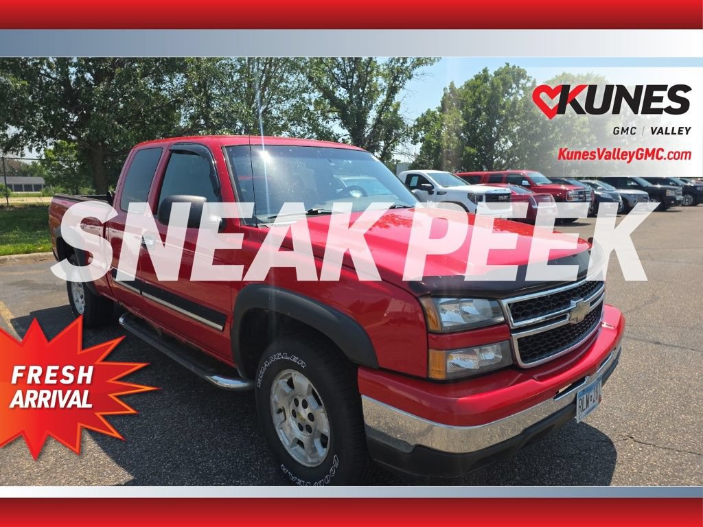 Used 2007 Chevrolet Silverado 1500 LT w/ Extended Cab Value Package