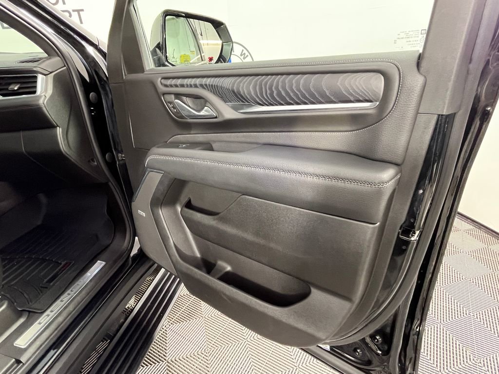 Used 2022 GMC Yukon Denali w/ Max Trailering Package image 27