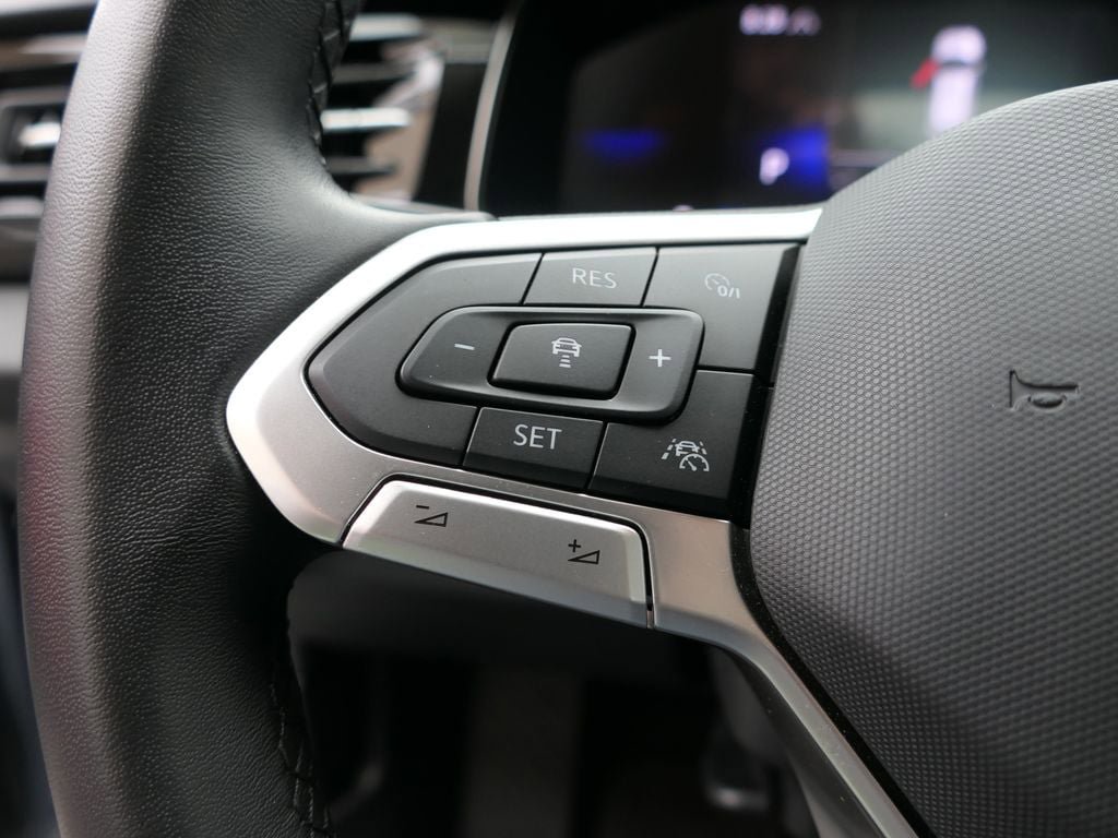 Used 2025 Volkswagen Jetta S FWD image 16