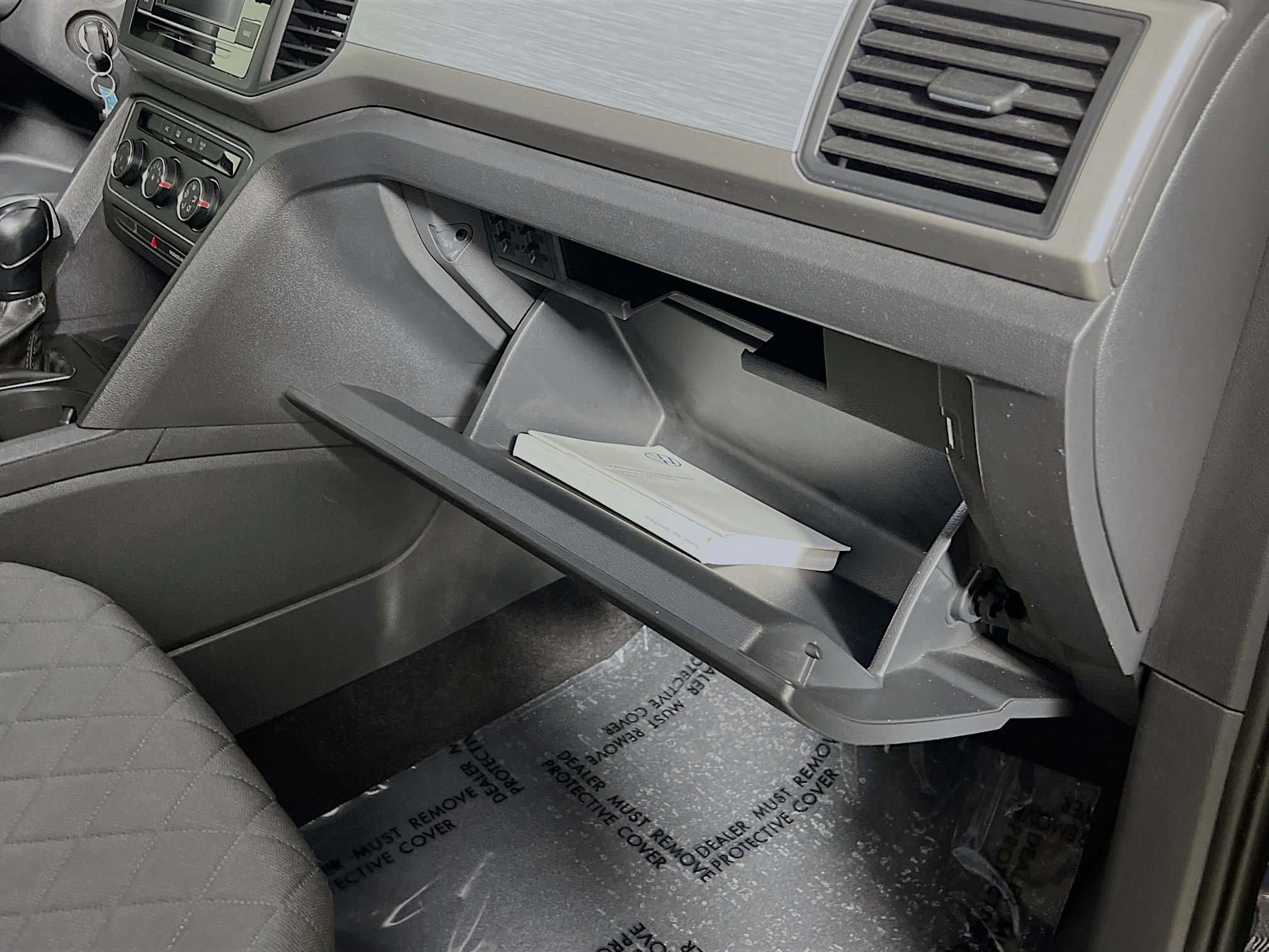 Used 2021 Volkswagen Atlas S FWD image 35