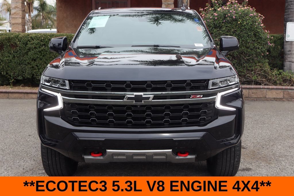 Used 2022 Chevrolet Suburban Z71 w/ Luxury Package AWD/4WD image 3