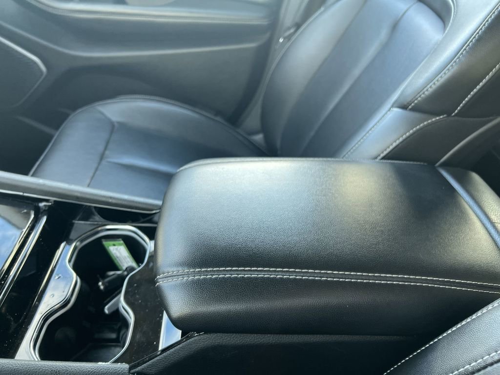 Used 2022 Jeep Grand Cherokee L Limited image 19