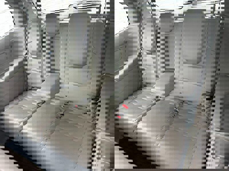 Used 2014 Honda Odyssey Touring image 12