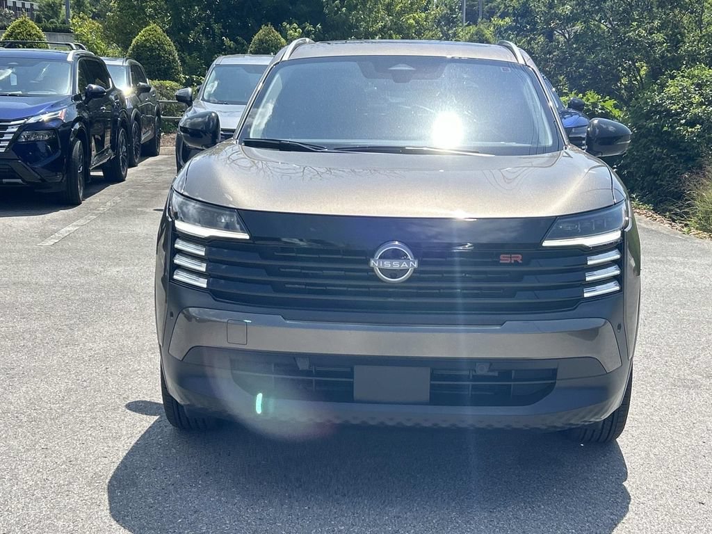 New 2026 Nissan Kicks SR w/ SR Premium Package AWD/4WD image 2