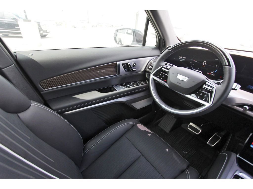 New 2026 Cadillac Vistiq Premium Luxury AWD/4WD image 8