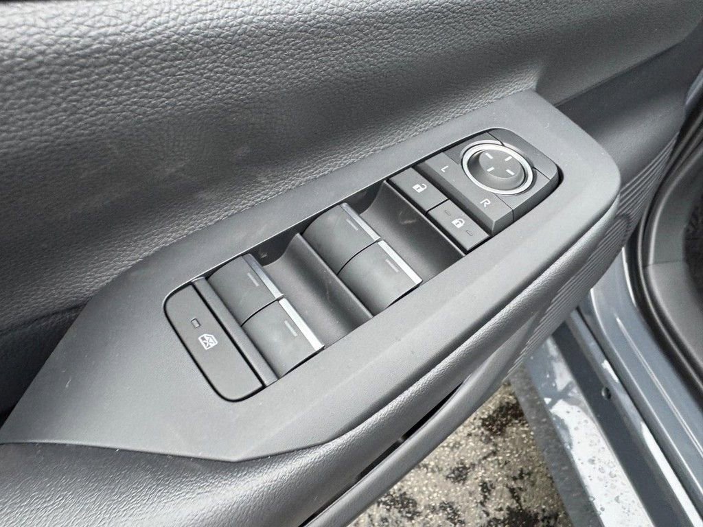 New 2026 Toyota Prius XSE Premium image 12