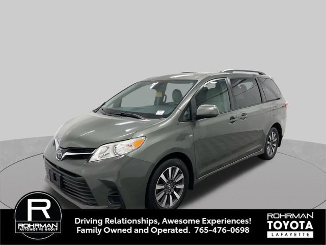 Used 2018 Toyota Sienna LE AWD/4WD image 2