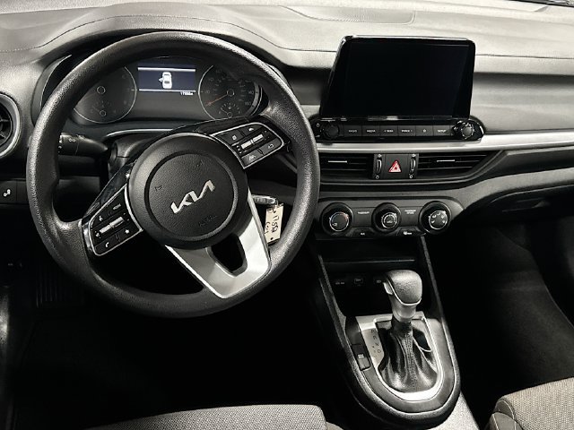 Certified 2024 Kia Forte LXS w/ LXS Technology Package FWD image 19