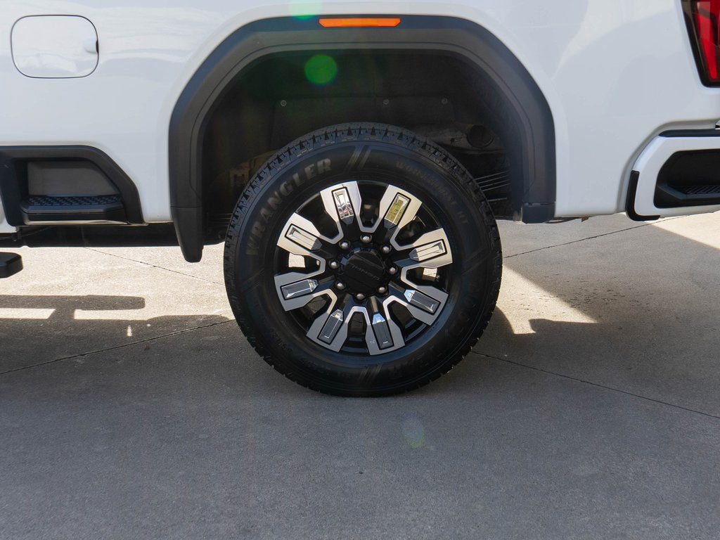 Used 2024 GMC Sierra 2500 Denali w/ Technology Package image 34