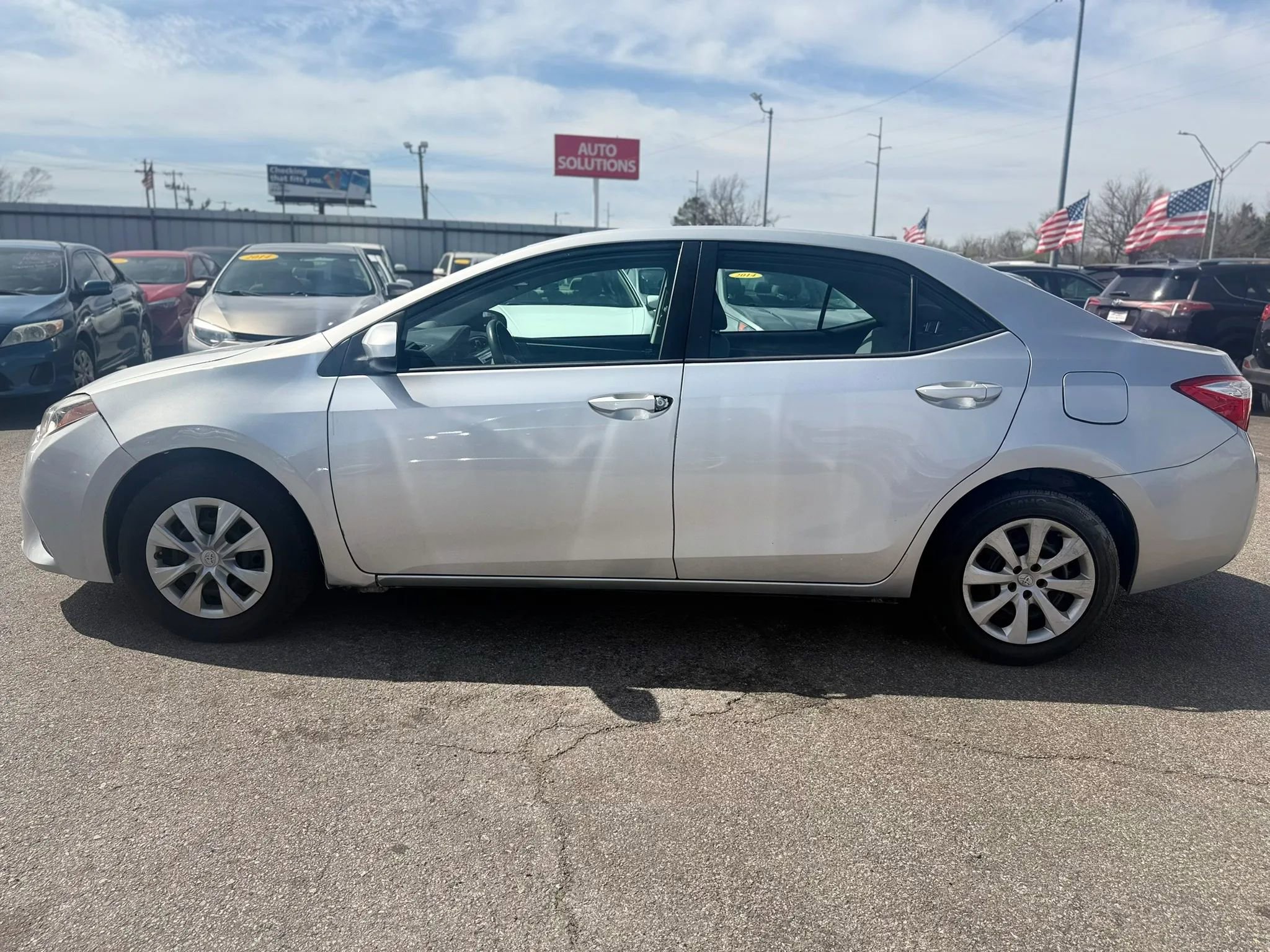 Used 2015 Toyota Corolla L image 6
