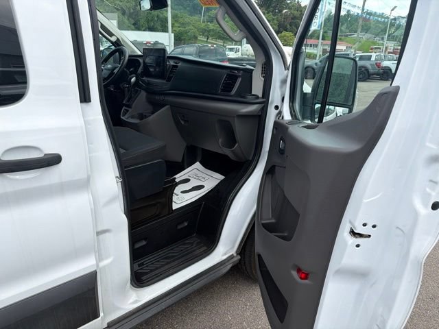 Used 2022 Ford Transit 350 XLT RWD image 15