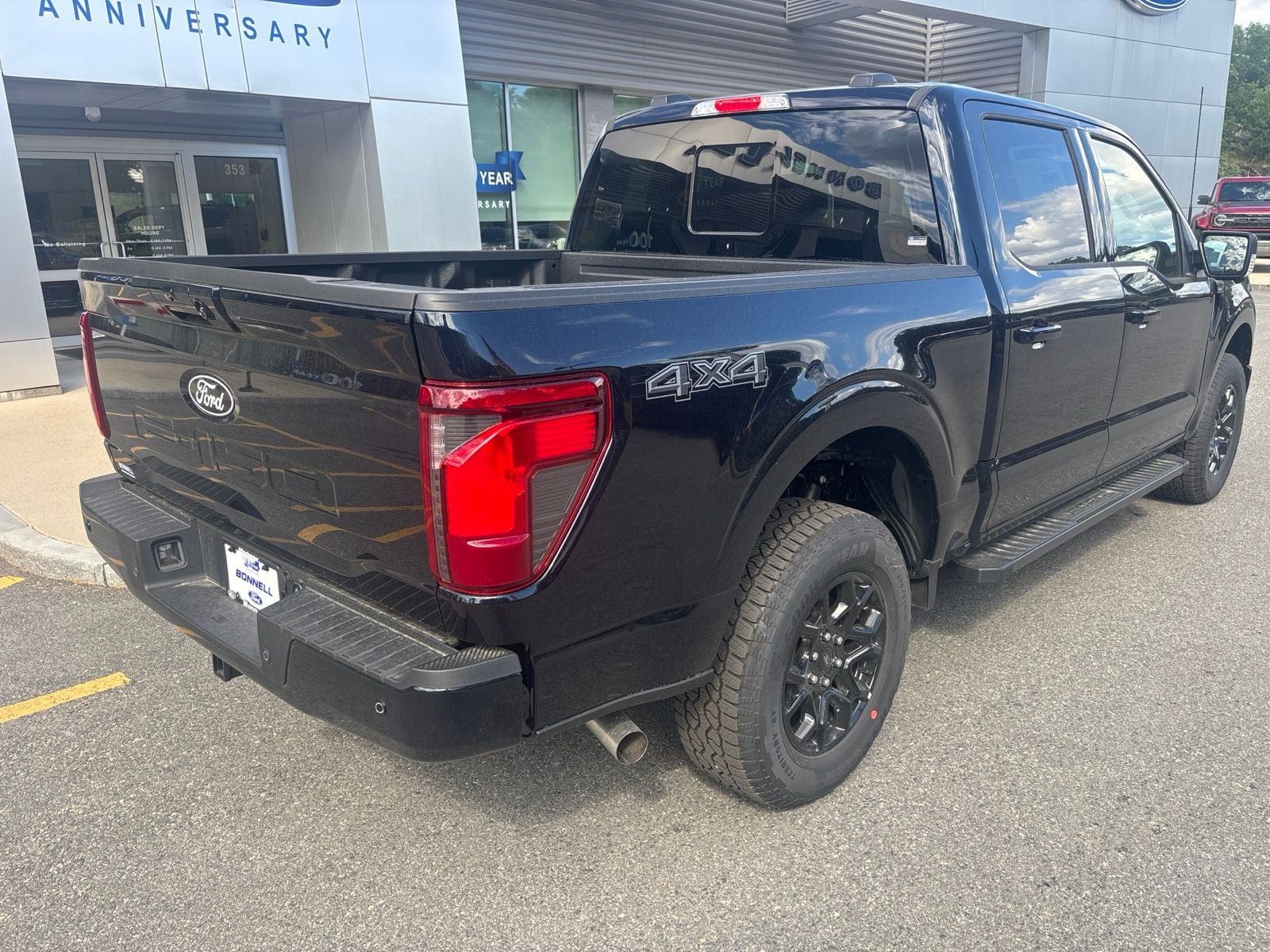 New 2026 Ford F150 XLT w/ Equipment Group 302A MID AWD/4WD image 3
