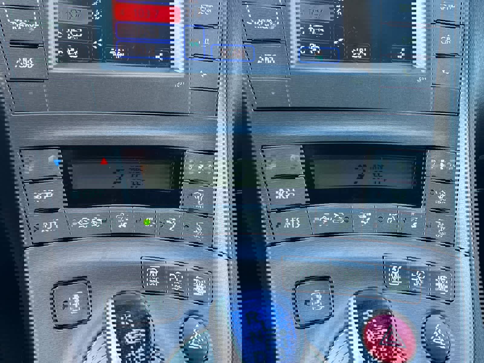 Used 2014 Toyota Prius Two image 20