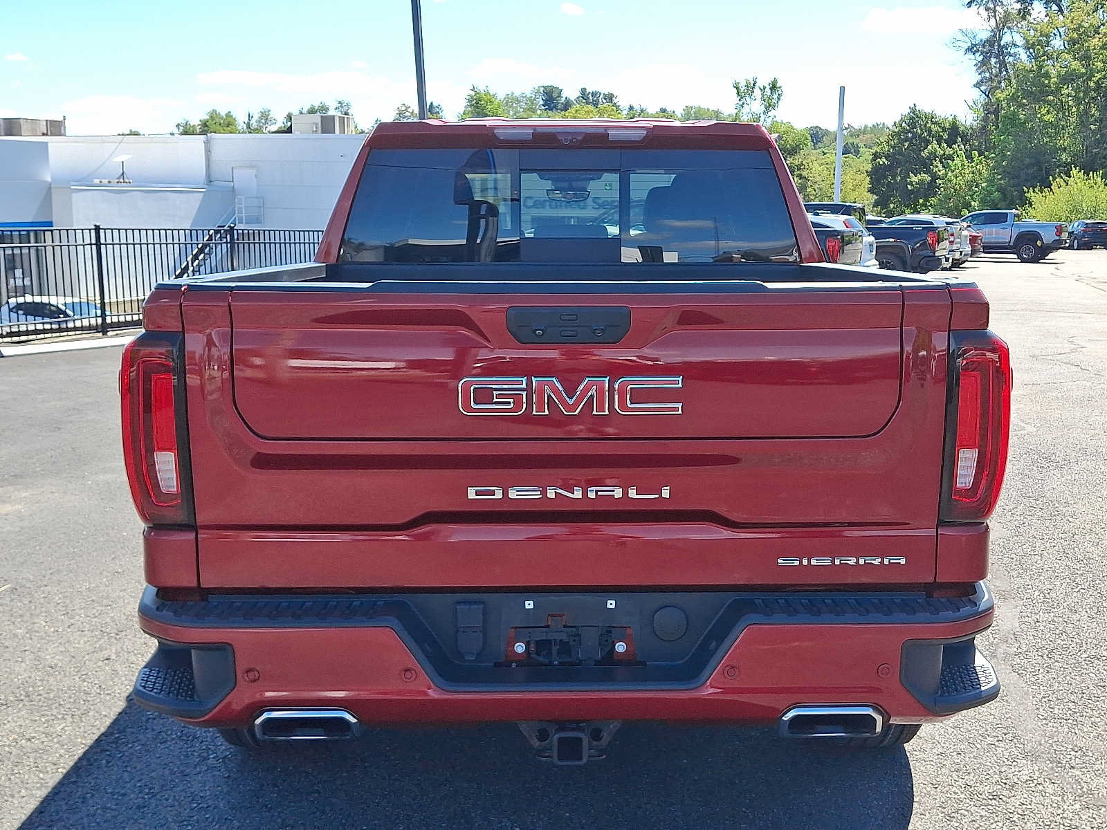Used 2023 GMC Sierra 1500 Denali w/ Denali Reserve Package AWD/4WD image 5