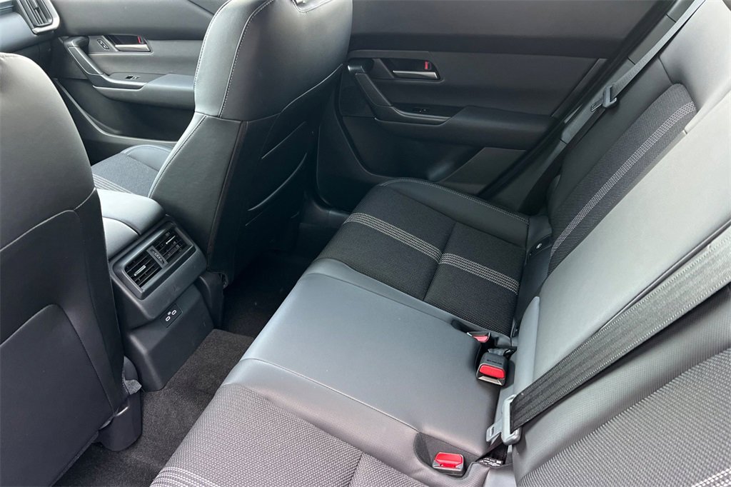 Used 2025 MAZDA CX-50 AWD 2.5 S w/ Weather Package image 15