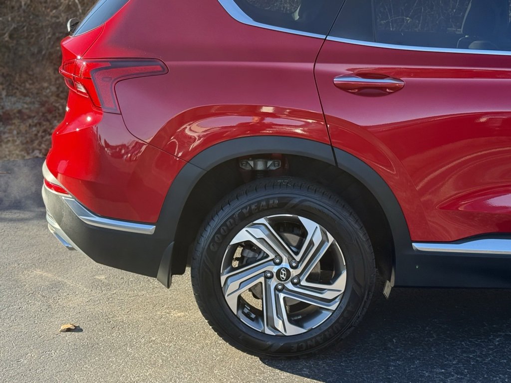 Used 2021 Hyundai Santa Fe SEL w/ Convenience Package image 9