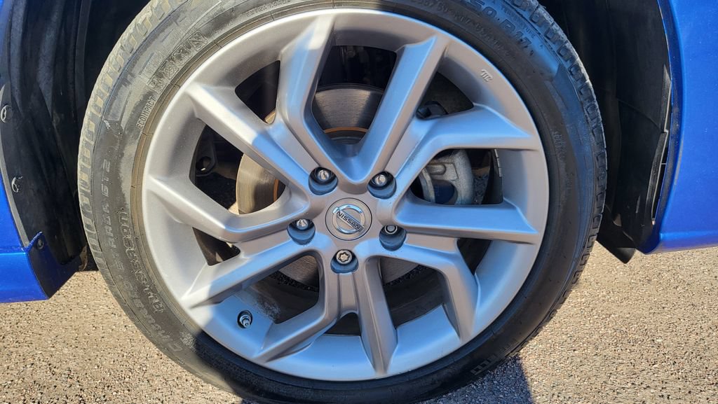 Used 2013 Nissan Sentra SR w/ Driver Pkg FWD image 16