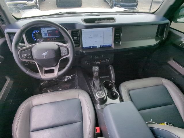 Used 2023 Ford Bronco Outer Banks AWD/4WD image 14
