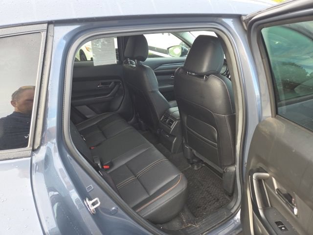 Used 2025 MAZDA CX-50 AWD 2.5 S w/ Weather Package image 8