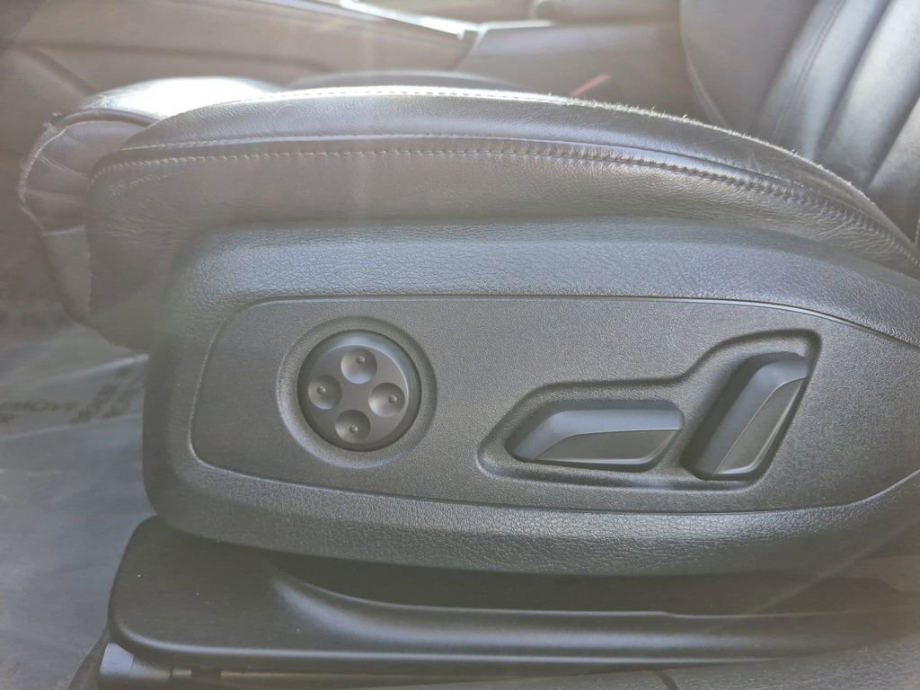 Used 2023 Audi A4 2.0T Premium Plus image 12