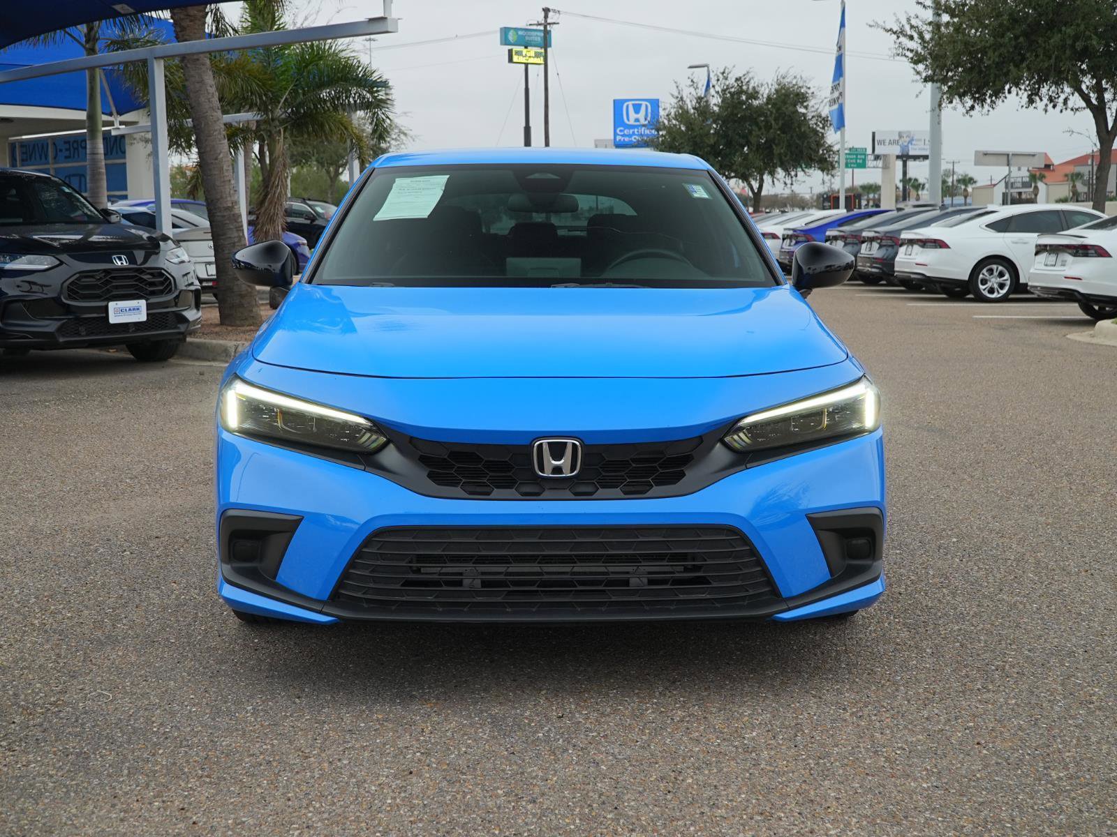 Used 2024 Honda Civic Sport image 2