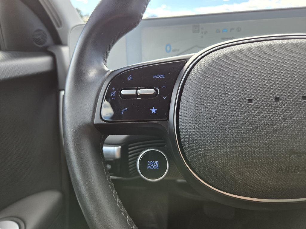 Used 2024 Hyundai Ioniq 5 SEL AWD/4WD image 16