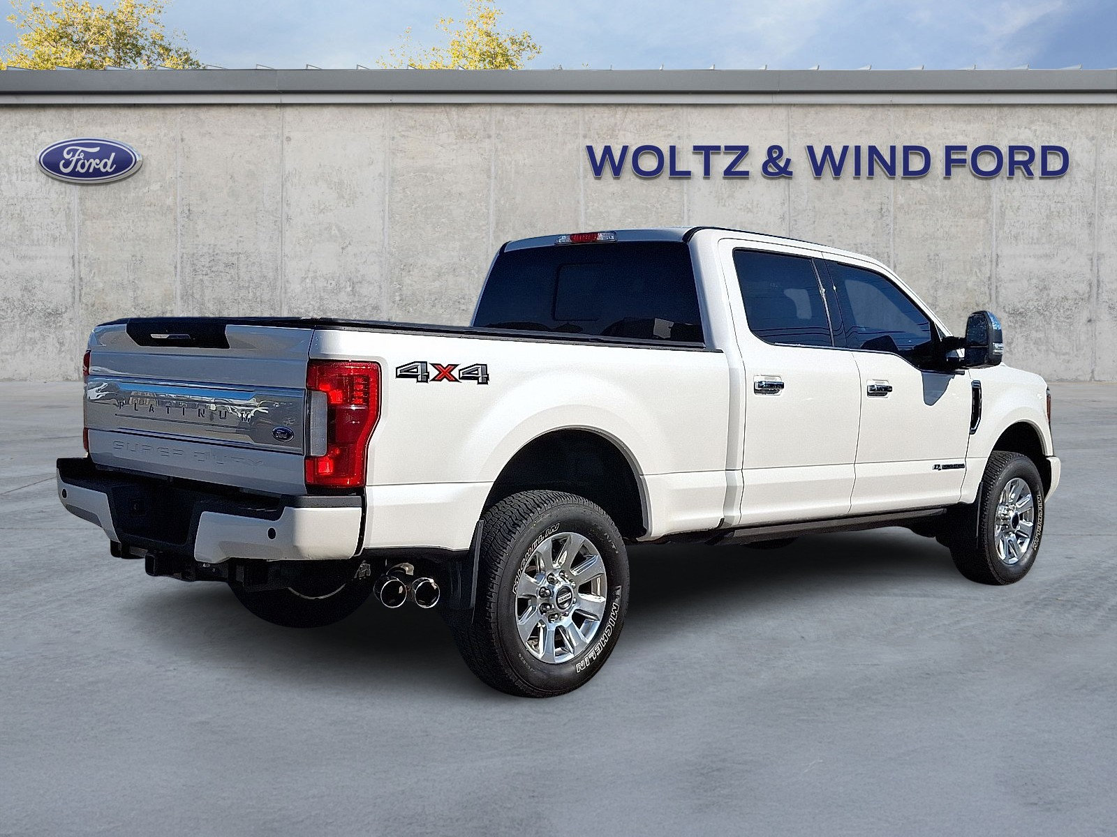 Used 2018 Ford F250 Platinum AWD/4WD image 6