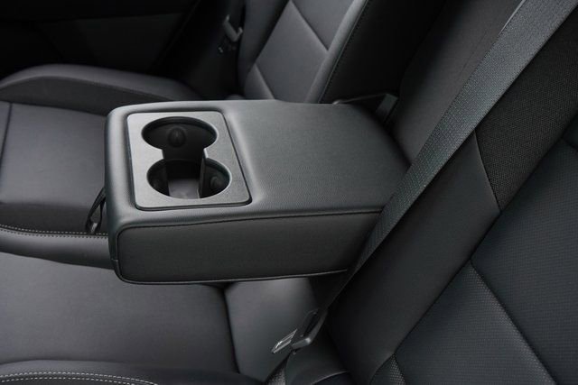 New 2025 Chevrolet Equinox EV LT image 23